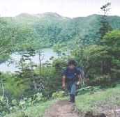 五色沼と前白根山